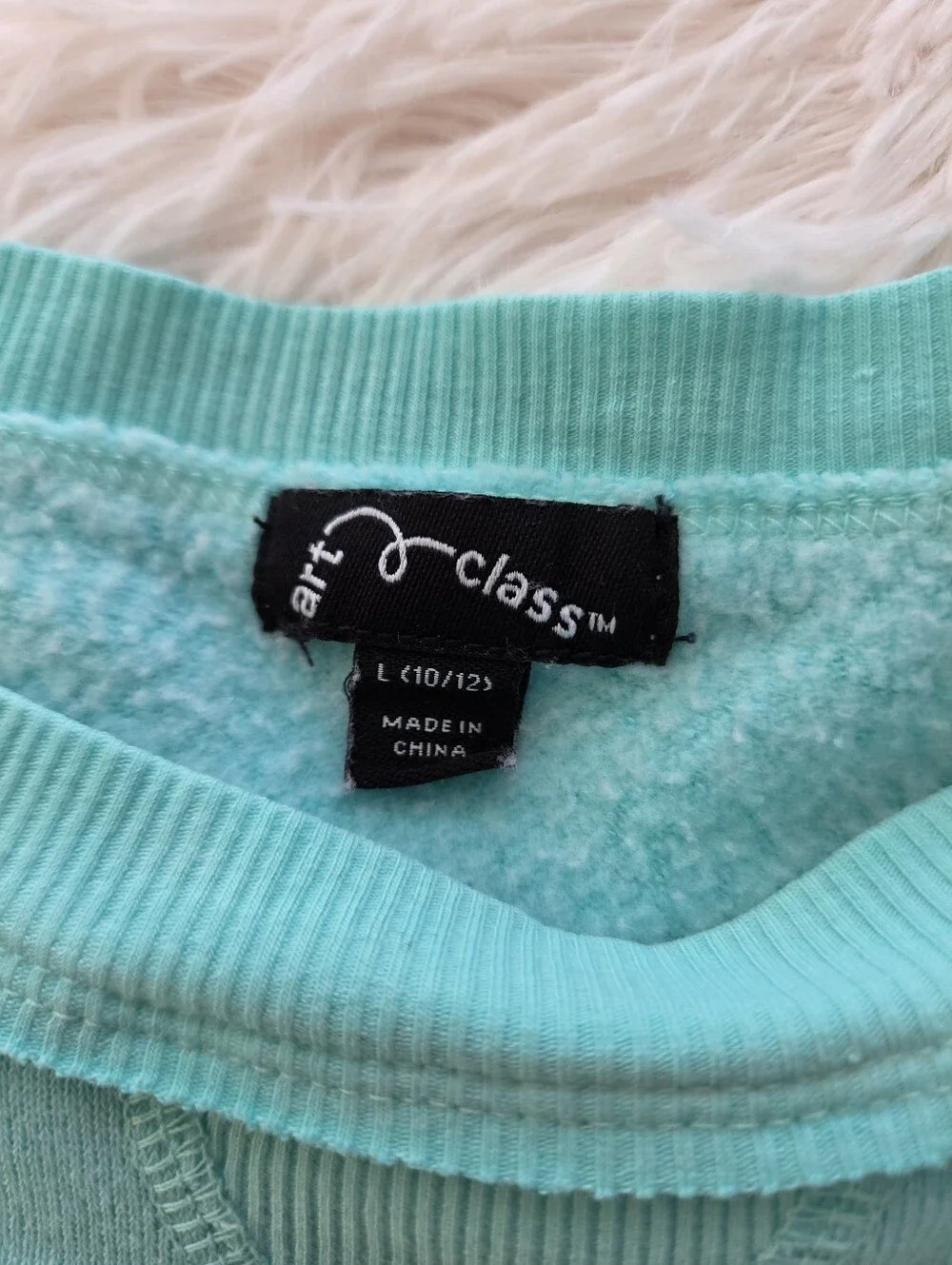 Art Class Ombre Aqua White Blue Pullover Lightweight Sweatshirt Girls Size 10/12